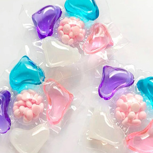 2026 Nuevo Detergente para Ropa en Cápsulas de Gel de Disolución Rápida 5 en 1 Ecológico Desechable Suave para Manchas Difíciles al por Mayor - Product Image 3