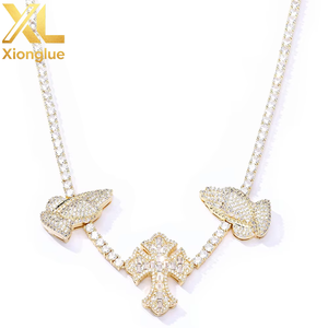 Collier unisexe rétro personnalisé en alliage laiton/cuivre, avec pendentif croix main de prière 3,5 mm et micro-incrustation de zircon, chaîne à maillons, style hip-hop - Product Image 5
