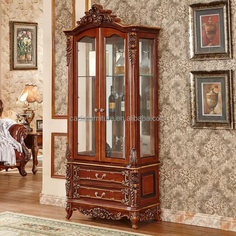 European-Style-Royal-Living-