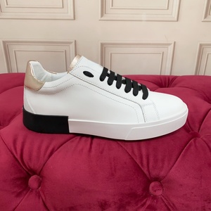 This luxurious men's mesh shoes feature shock absorption and lightweight design, presenting a fashionable and casual look for - Product Image 1