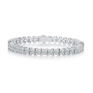 TK Promotion Bracelet Tennis Classique 4mm en Moissanite Givrée Coupe Princesse en Argent Sterling Plaqué Or 18 carats et Rhodium - Product Image 1