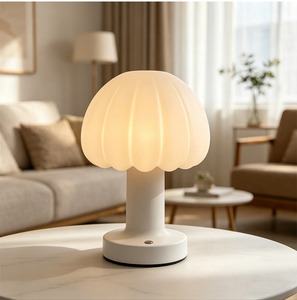 Lámpara de Mesa Moderna Minimalista con Cristal, Luz Blanca Cálida 3500K, Base de Latón Blanco, E26 LED AC 85-265V, Decorativa con Botón de Encendido - Product Image 4