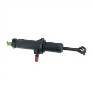 Nouveau maître-cylindre d'embrayage et de frein en plastique CLIO Kangoo Symbol 7700431845 compatible avec les modèles Suzuki et Fiat - Modèle Fiesta - Product Image 4