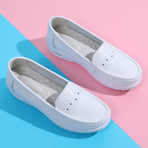 Nouvelles chaussures de travail médical pour femmes semelle en cuir épais respirant chaussures d'infirmière printemps unisexe PVC PU tissu semelles en cuir véritable - Product Image 4