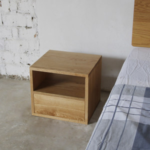 Mesita de Noche Nórdica Japonesa Wabi-Sabi Minimalista de Madera Maciza con Almacenamiento, Mueble de Dormitorio Moderno y Sencillo en Color Crema - Product Image 5