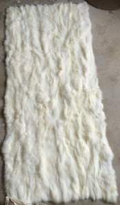 Spessi piatti di <span class=keywords><strong>pelliccia</strong></span> di coniglio vestiti naturali di buona qualità comodi scarti di <span class=keywords><strong>pelliccia</strong></span> di coniglio bianco - Product Image 2