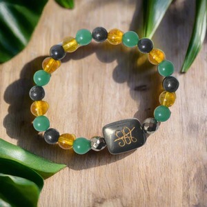 Bracelet Zibu Wealth avec cristaux certifiés de pyrite, aventurine verte et citrine 8 mm - Product Image 1