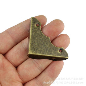 <b>Corner</b> <b>Protector</b> 42mm Carbon Steel Anti-Slip For Wooden Box Furniture Pads - Product Image 4