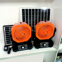 Ventilateur solaire de type pulvérisateur de 15 watts, 12 pouces, panneau solaire de 3 watts, batterie au lithium, charge USB, vitesse variable, télécommande, lumière