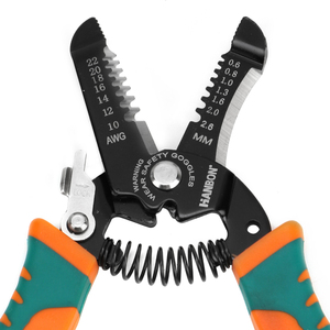 Herramienta Multifuncional para Crimpar Abrazaderas de Manguera de Acero al Carbono, Alicates Pelacables de 7 Pulgadas con Mango, Modelo 86205 - Product Image 3