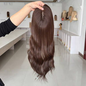 Topper capillaire en cheveux humains russes 5x6.5 avec base en soie et clips en PU silicone, brun chocolat, pour femmes souffrant de perte de cheveux - Vente chaude usine - Product Image 4