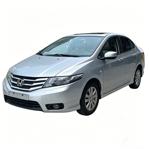 Honda City d'occasion 2013, berline 1.5L homologuée, export mondial en gros à faible coût - Product Image 2