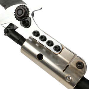 Tijeras de Podar Eléctricas Profesionales SUCA SC-8613 de 28 mm y 16.8 V, 500 W, para Viñedos y Jardinería, Podadora de Litio con Poste - Product Image 3