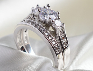 Fashion <b>Couple</b> <b>Rings</b> for Women Heart Rhinestones Zirconia <b>Rings</b> Set Trendy Men Stainless Steel <b>Ring</b> Wedding Band Jewelry Gifts - Product Image 4