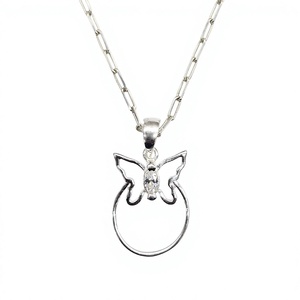 Pendentif papillon artisanal en argent 925 avec pierre précieuse en zircon, parfait pour un cadeau, à porter au quotidien et pour toutes les occasions - Product Image 2