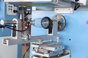 Impresora <span class=keywords><strong>de</strong></span> pantalla <span class=keywords><strong>de</strong></span> vasos <span class=keywords><strong>de</strong></span> papel redondos y planos, máquina <span class=keywords><strong>de</strong></span> serigrafía <span class=keywords><strong>de</strong></span> botellas para máquina <span class=keywords><strong>de</strong></span> serigrafía <span class=keywords><strong>de</strong></span> botellas <span class=keywords><strong>de</strong></span> latas - Product Image 4