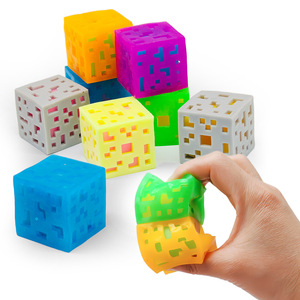Jouets sensoriels anti-stress en TPR colorés 2026, cube à presser lumineux pour tous les âges - Product Image 5