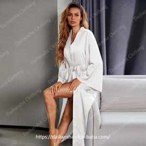Sexy Nachtkleding Satijn Gedrukt Robe <span class=keywords><strong>Kimono</strong></span> Robe Lingerie <span class=keywords><strong>Sex</strong></span> Jurken See Through Nighty Lingerie Lang Gewaad Hgh Kwaliteit - Product Image 2