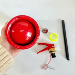 Огнетушитель порошковый ABC 1 кг, 40% порошок ABC, с пластиковым флуоресцентным кронштейном - Product Image 4