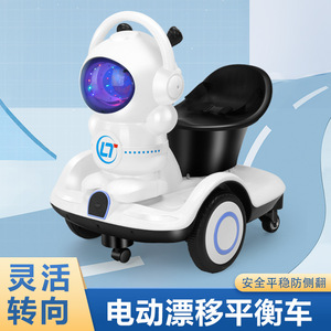 Voiture électrique pour enfant Ld Kids, design robot dessin animé, rechargeable, jouet à conduire pour enfants de 1 à 6 ans - Product Image 2