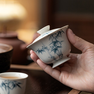 Guanlan Hand Painted Blue Bamboo Porcelain Gaiwan With Lid Single Handheld <b>Tea</b> Bowl For Kung Fu <b>Tea</b> <b>Set</b> - Product Image 2
