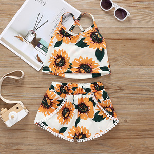 Oferta de Sombreros: Conjunto de 2 Piezas de Ropa para Niña con Estampado de Girasol y Encaje con Flecos - Product Image 5