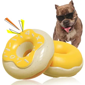 犬の噛むおもちゃゴム製きしむドーナツ犬のおもちゃペットタフなインタラクティブおもちゃ