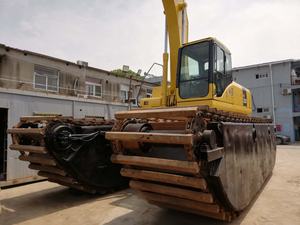 Escavatore Anfibio Swamp Buggy Komatsu PC220-7 in Buone Condizioni con Braccio Lungo 18m Utilizzato per Dragare Fiumi - Product Image 4