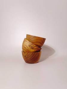 Tazón de Madera Natural Hecho a Mano, Decorativo, de Primera Calidad, Sostenible y Orgánico, Ideal para la Mesa del Comedor de la Cocina del Hogar - Product Image 5