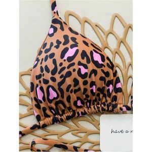 FOXA Conjunto de bikini de 2 piezas con estampado de guepardo para mujer, top con tirantes finos y tanga, traje de baño atrevido - Product Image 3