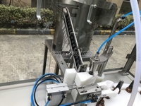 Automatische Rotatiesproeivulmachine 30Ml Spuitfles Vulmachine