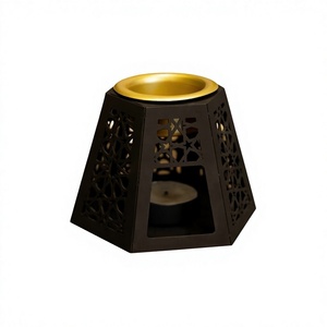 Brûleur d'encens en métal, diffuseur aromatique, design géométrique découpé, noir avec bord doré, forme hexagonale pour l'aromathérapie - Product Image 1