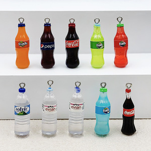 เรซิ่นจำลองรูปทรงขวดน้ำแร่สามมิติ 10 ชิ้น สำหรับทำสร้อยคอ ต่างหู พวงกุญแจ และเครื่องประดับอื่นๆ - Product Image 2