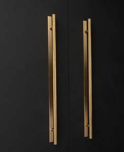 Manija de puerta de diseño de lujo, hecha a mano, de metal, estilo largo, con acabado dorado, para grandes cantidades - Product Image 2