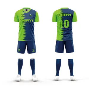 नई wholesales जाल कस्टम मुद्रित ग्रीन फुटबॉल जर्सी डिजाइन पैटर्न टीम लोगो sublimated प्रतिदीप्ति फुटबॉल पहनने जर्सी