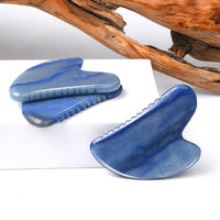 Outil de massage Gua Sha en quartz rose, peigne unique en forme de cœur pour le SPA et la thérapie d'acupuncture