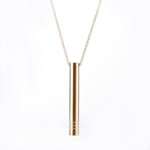 Collar Deportivo Antideslustre de Oro 18K con Colgante de Acero Inoxidable Genuino, Collar con Silbato de Respiración para Mujeres, Hombres y Niñas - Product Image 3