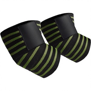 POWER PUNCH Bandes de soutien pour les coudes rayées noir et vert en Spandex/Nylon respirant avec fermeture auto-agrippante pour la musculation et l'entraînement en salle de sport - Product Image 1