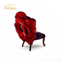 Fauteuil d'appoint en velours de luxe italien sur mesure avec pieds en bois massif pour salon