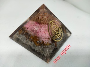 Pyramide d'orgone multi-gemmes de haute qualité, faite à la main à partir d'agate New Star, vente en gros du Gujarat - Product Image 3