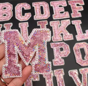 Parche de lentejuelas con letras y purpurina para ropa, bordado con letras del alfabeto, color rosa