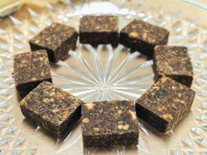 بسكويت مضغوط بنكهة الشوكولاتة عالي الطاقة للبقاء على قيد الحياة، منتج أصلي بمذاق حلو - Product Image 3