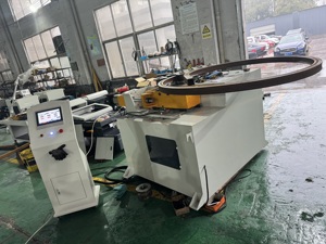 BR-100CNC Roldadora de Chapa Metálica con Servomotor para Curvado de Perfiles y Tubos - Product Image 5