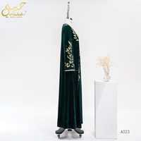 Robes caftan de luxe à col en V Dubai Ethnique Vintage Broderie Jalabiya Abaya Dubai Ramadan Caftan Robes de soirée longues avec ceinture