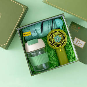 Boîte-cadeau personnalisable Summer Bliss Essentials avec parapluie promotionnel pour Summer Essentials - Product Image 4