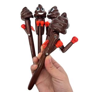 Nouveau design de forme originale, balle de sport en plastique en forme de crotte, avec logo mignon et design de combat créatif, jouets interactifs de farces, cadeau de festival - Product Image 2