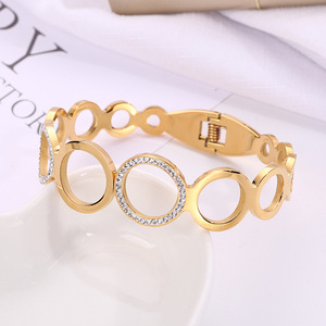 Mode féminine Vintage Titane Circulaire Connexion Acier Creux Diamant Rond <span class=keywords><strong>Couple</strong></span> Chaîne Bracelet - Product Image 3