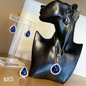 Collier pendentif en argent plaqué avec quartz bleu profond naturel - Fait à la main en Éthiopie, pierre précieuse Sebhan, Empire unisexe - Product Image 5