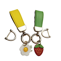 Porte-clés en cuir PU motif fruits mignons avec breloques détachables et quincaillerie dorée pour décoration de sac et cadeaux