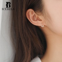 Boucles d'oreilles clous en argent sterling 925 plaqué or, style luxe léger, bijoux fins, motifs lune, étoile, soleil, zircon, pour filles, vente en gros